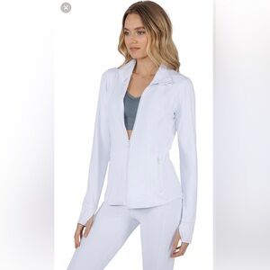 White zip up jacket